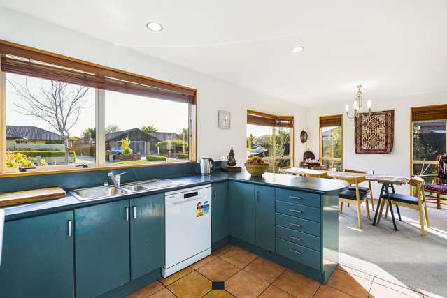 23 Cardigan Bay Place Addington_1