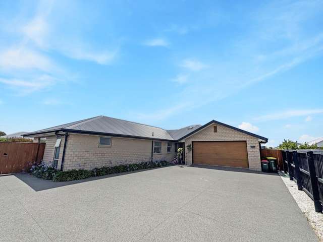 ROLLESTON - 4 BEDROOMS