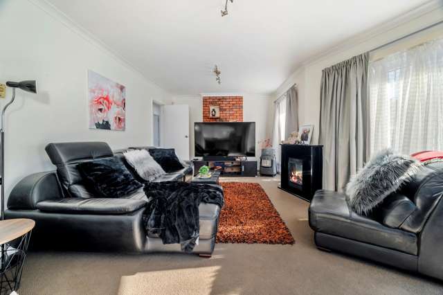 8 Kamahi Place Pukehangi_3