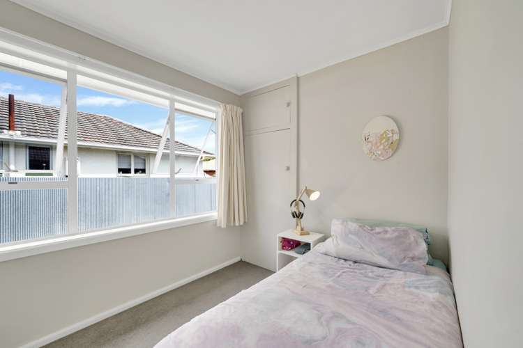53 Dunedin Street Redwood_9