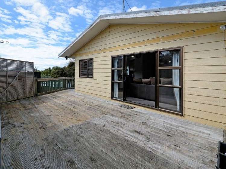 9 Baverstock Road Nawton_16