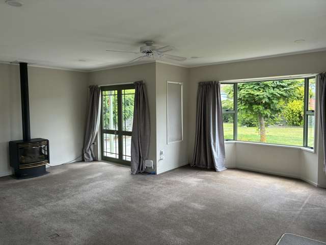 24 Albert Drive Clyde_2