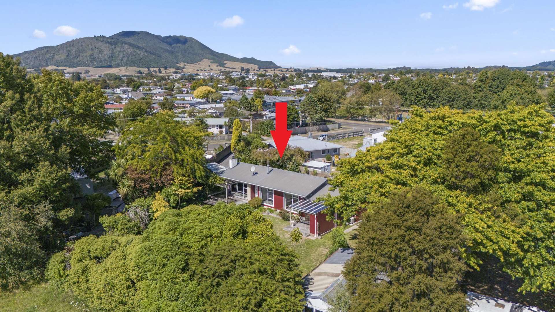 8 Leslie Street Tauhara_0