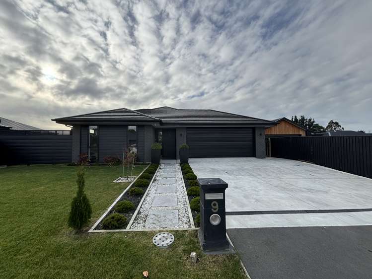 9 Cedric Place Darfield_0
