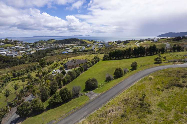 27 Pekama Drive Cable Bay_15