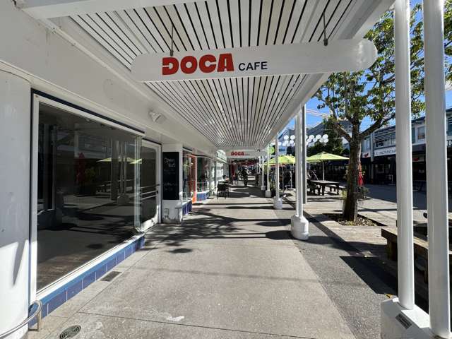 Shop 5-6/12 Wharf Street Tauranga Central_1
