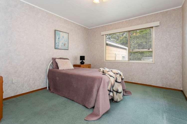 23 Hurstbourn Priors Goodwood Heights_10