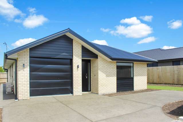 Near New Three Bedroom Executive Home