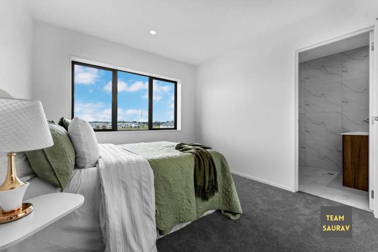 5 & 7 Awhi Way Karaka_16