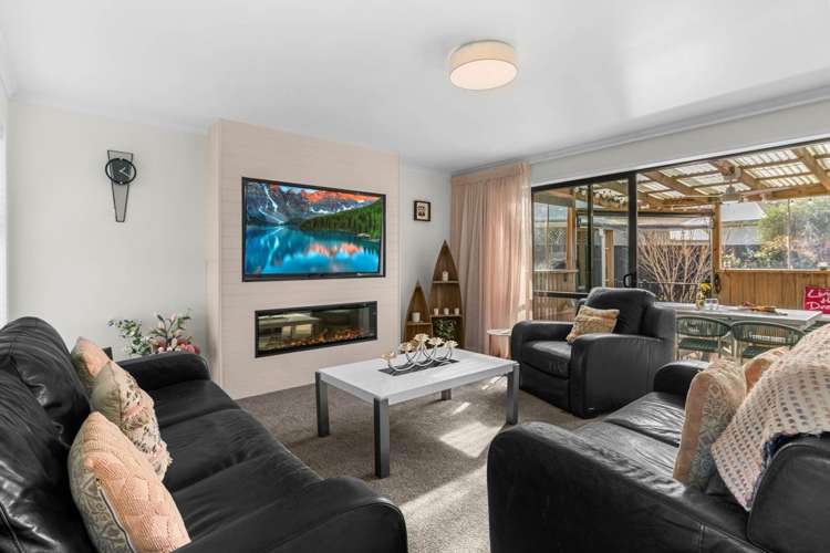 71 Pyle Road West One Tree Point_7