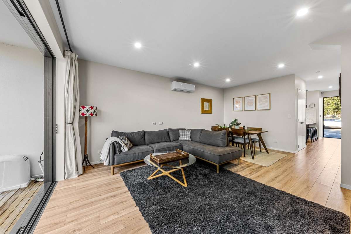 42 Glidepath Road_3