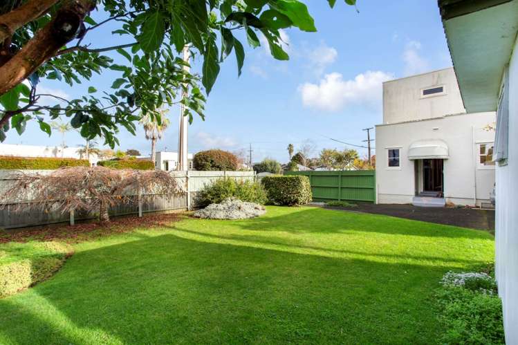 2 Glentui Road Mount Albert_5