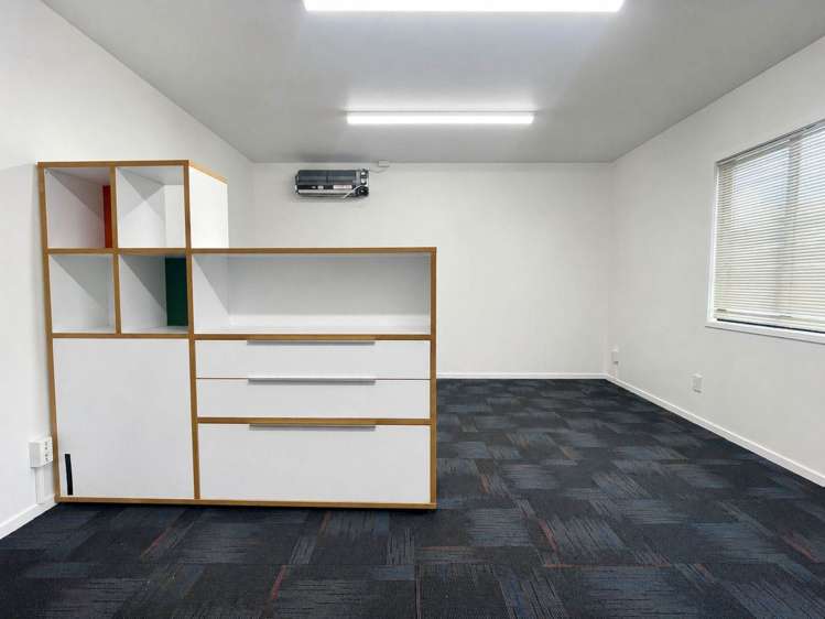 63 Foundry Road Stanmore Bay_3