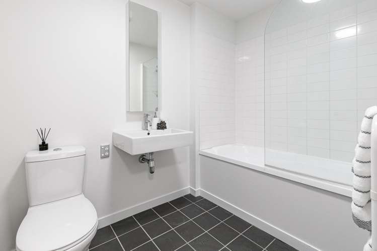 7c/164 The Terrace Wellington Central_11