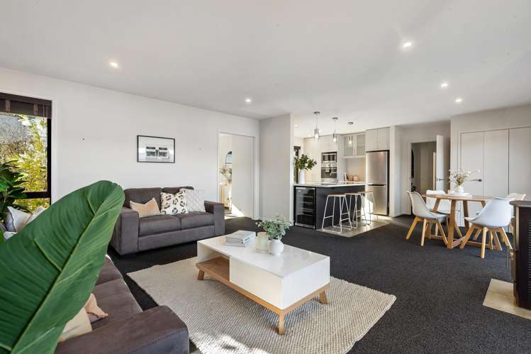 24 Woodstock Road Lower Shotover_11