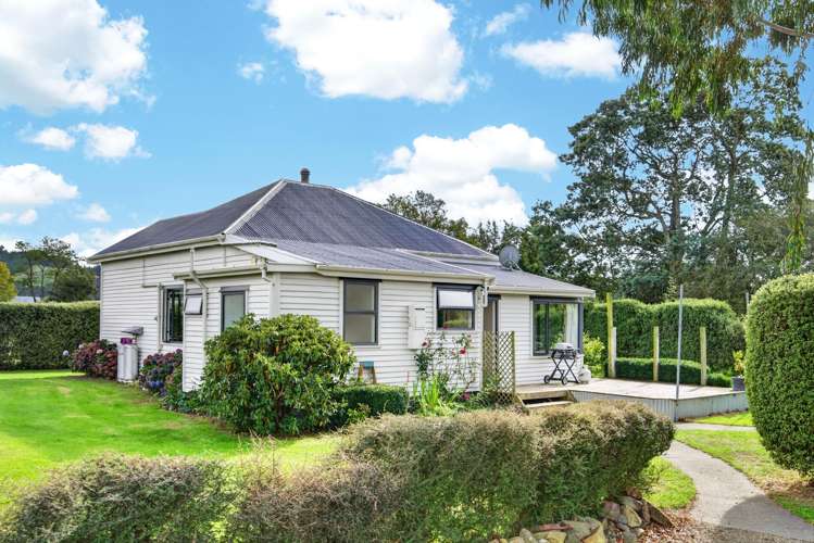 63 Bridge Street Coalgate_11