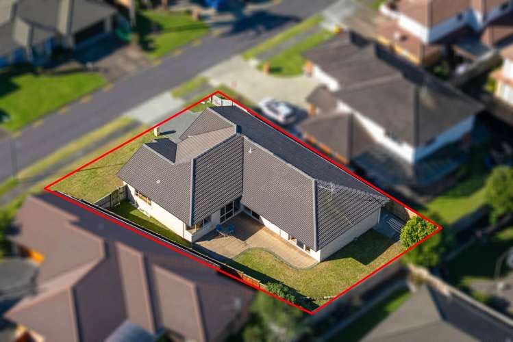 6 Banshire Close Flat Bush_25
