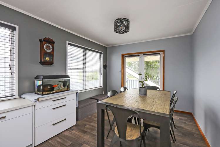 108 Clarence Cox Crescent Pirimai_7