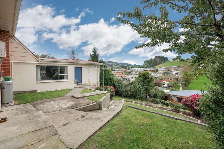 8 Weir Street Green Island_26