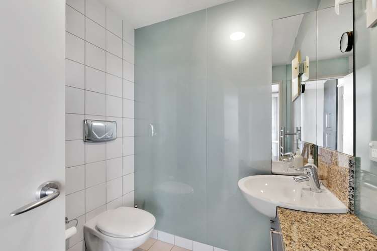 9/136 Ocean View Road Oneroa_8