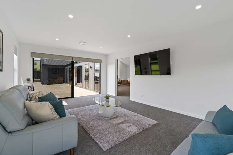 12 Kahikatea Drive Kinloch_11