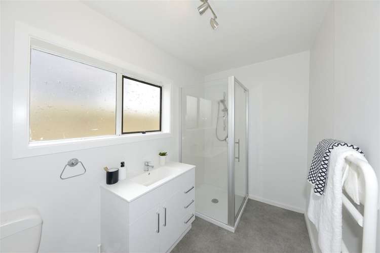 5 Laurence Street Waltham_7