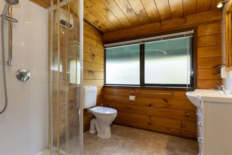 23 Ewing Grove Acacia Bay_24