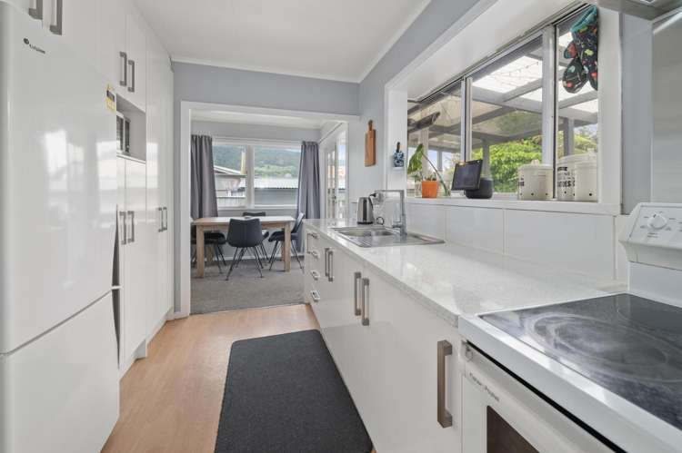 43 Edmund Road Mangakakahi_17