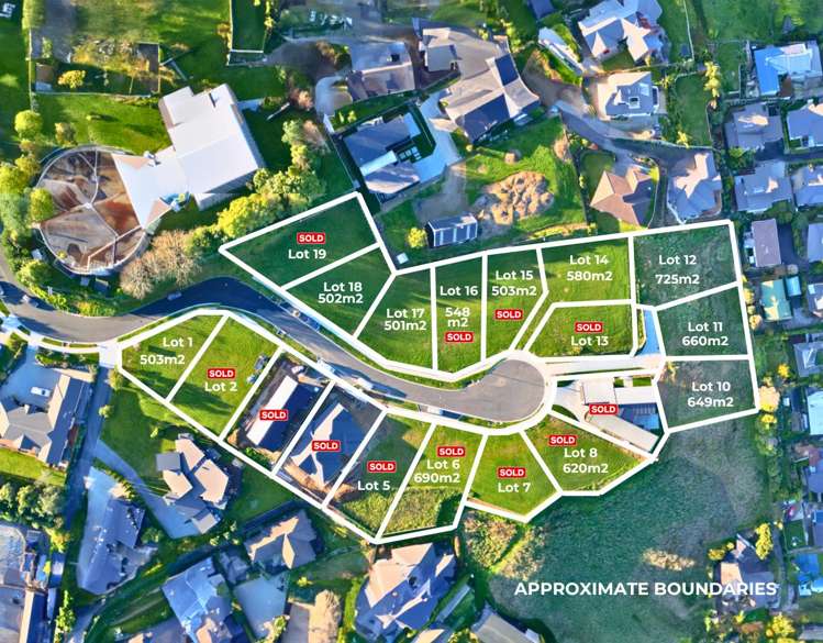 Lot (1-19)/411 Greenhill Drive_0