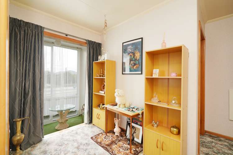 53 Glenalmond Crescent Rockdale_13