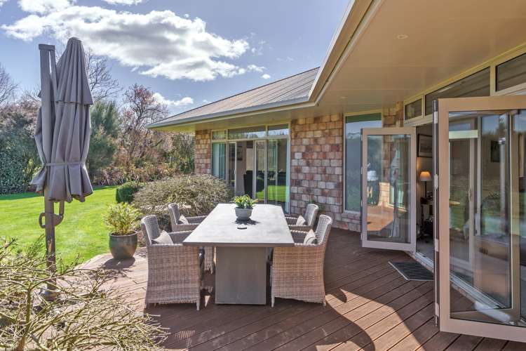 15 Green Lane Road Masterton_17