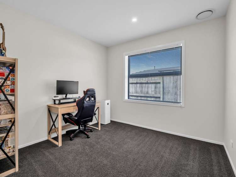 27 Coutts Way Fitzherbert_31