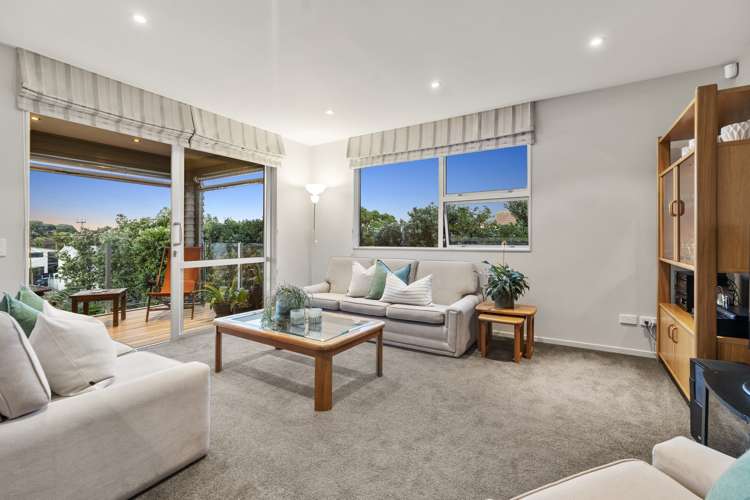 2a Rushden Terrace Red Beach_12