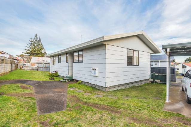 12a Karyn Street Castlecliff_1