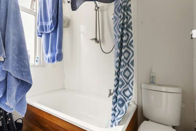 3c/20 Maarama Crescent Aro Valley_8