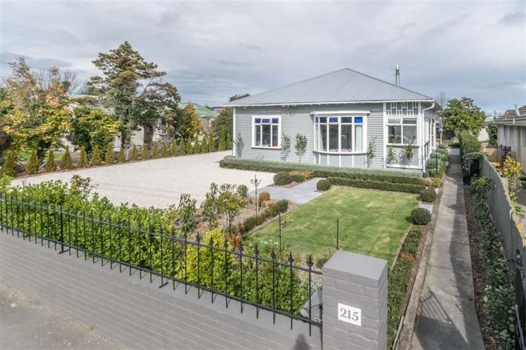 215 Barrington Street Somerfield_28