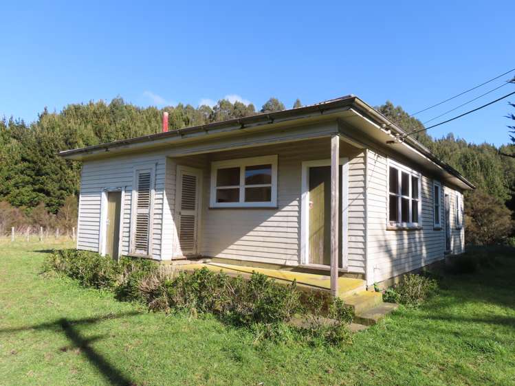 496 Pukeatua Road Dannevirke_1