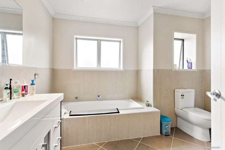 10a Crystal Avenue Glendene_9