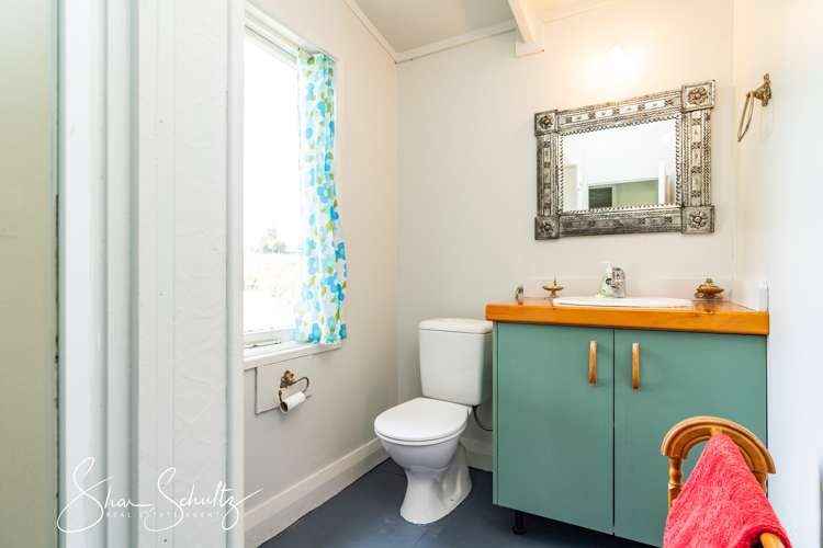 1 Kirk Road Maungaturoto_15