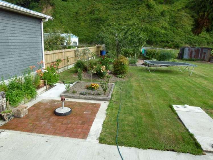 3 Rosstown Road Reefton_9