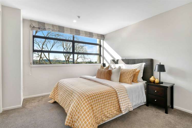 1/4 Stables Lane Silverdale_13