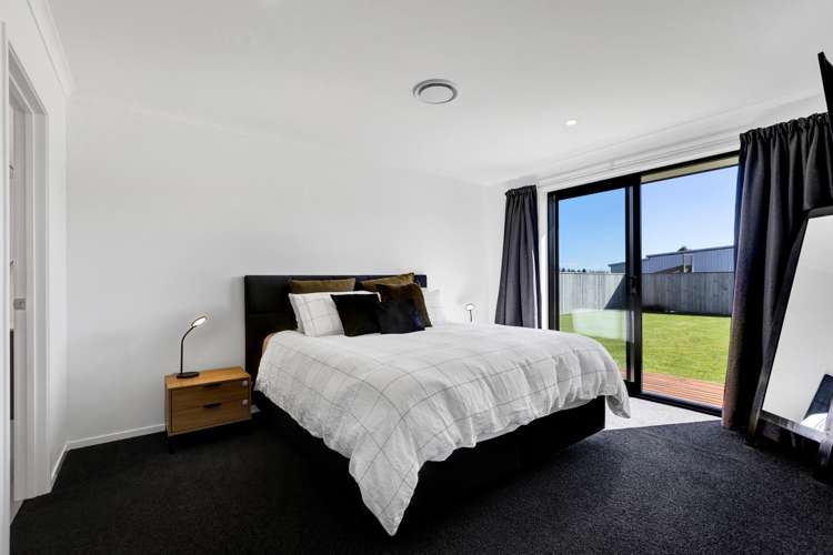 38 County Drive Hawera_9