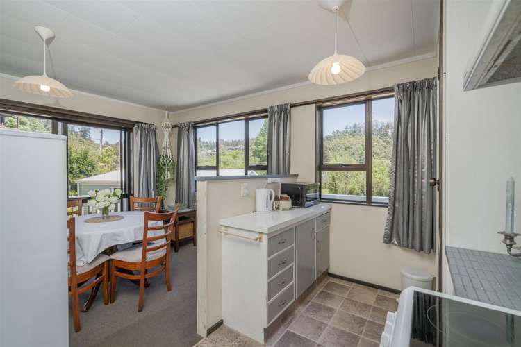 8 Gallagher Drive Tairua_16