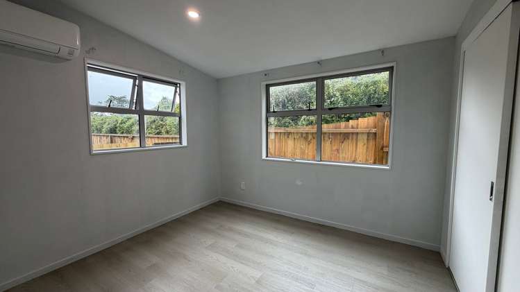 2/55 Ennis Avenue Pakuranga Heights_7