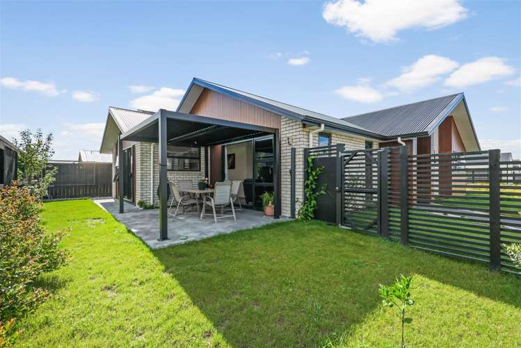 65 Trewern Avenue Chartwell_1