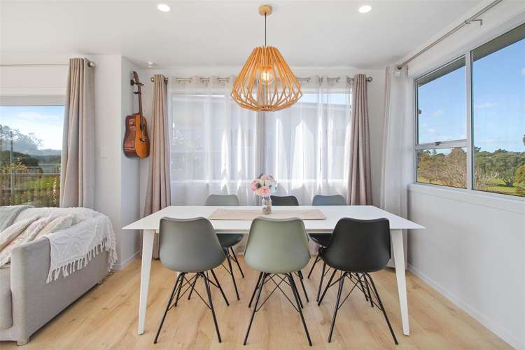 172 Torkar Road Clarks Beach_35