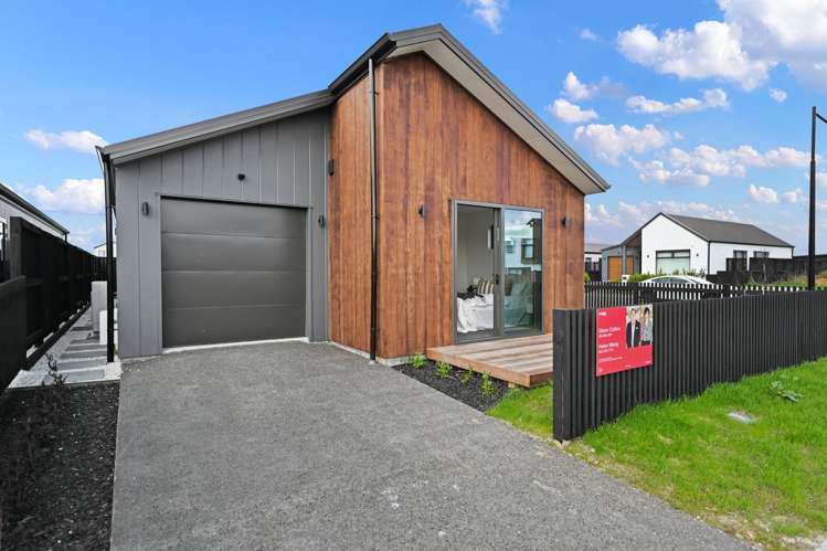 55 Overton Street Rototuna North_16