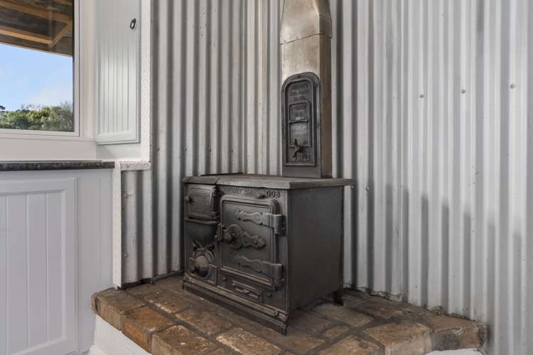 14 Poland Street Waikino_9