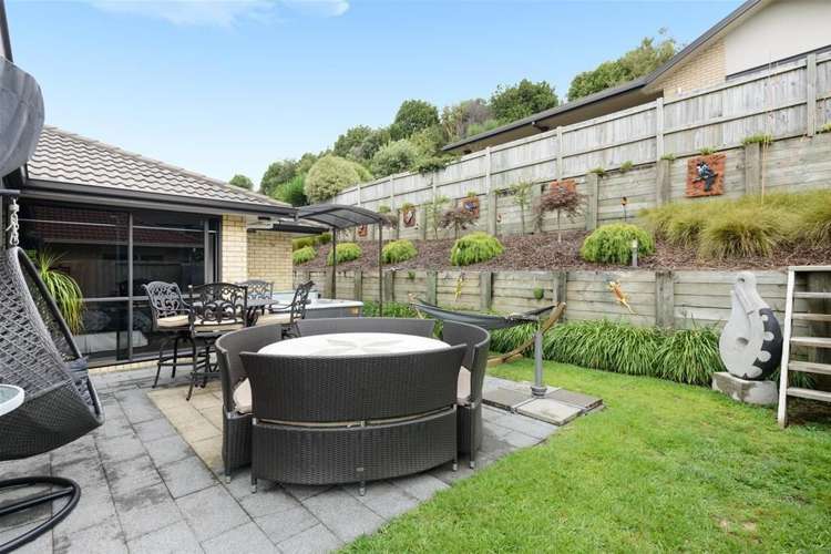 18 Waipuna Grove Welcome Bay_15