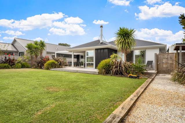 Stunning single-level home - Matakana village